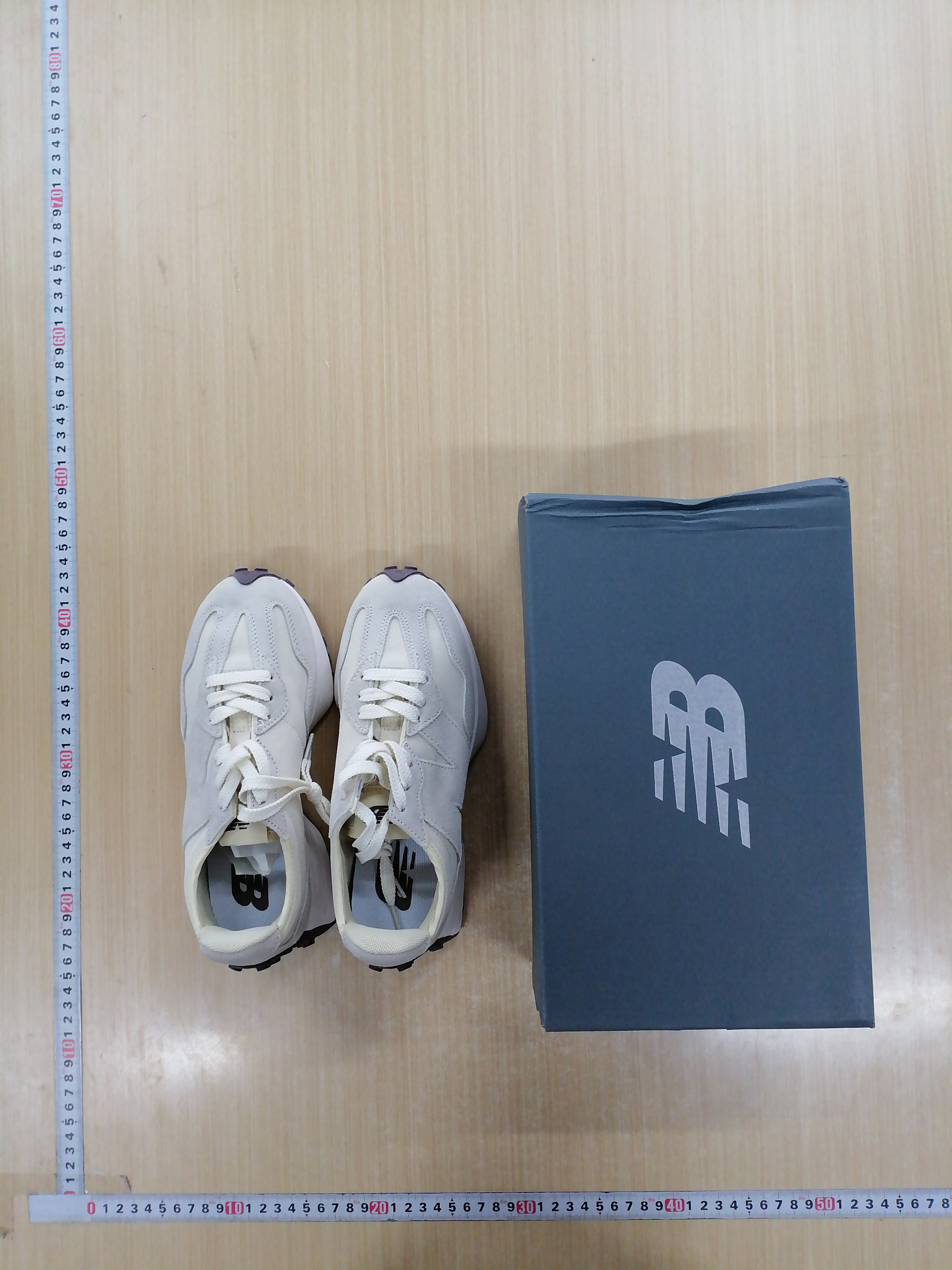 M  Batch   New Balance - 327 Angora/Sea Salt  -5