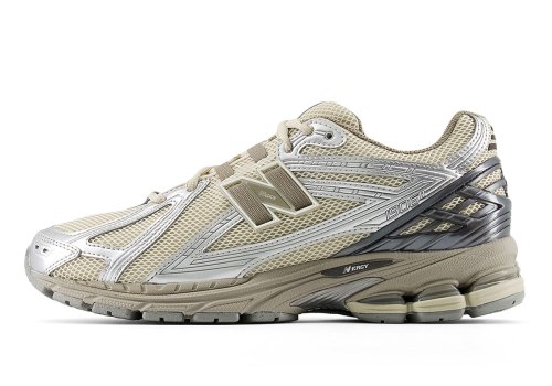 Silver Overlays Liven Up A Tan New Balance 1906R(图2) Silver Overlays Liven Up A Tan New Balance 1906R(图2)
