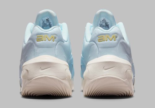 The Nike Air Max Muse Continues Its Run Of Pastels With “Glacier Blue”(图4) The Nike Air Max Muse Continues Its Run Of Pastels With “Glacier Blue”(图4)