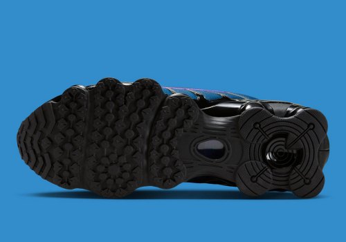 “Voltage Purple” Courses Through The Nike Shox TL(图4)