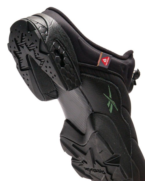 South2 West8 Reimagines The Reebok Instapump Fury With Snow Boot Inspiration(图6)