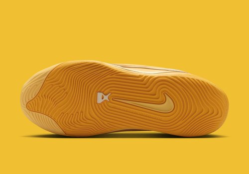 The Nike A’One Swaps To A Sunny “Topaz Gold”(图4)