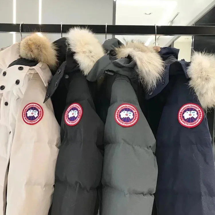 Canada Goose Black Fur Hooded 