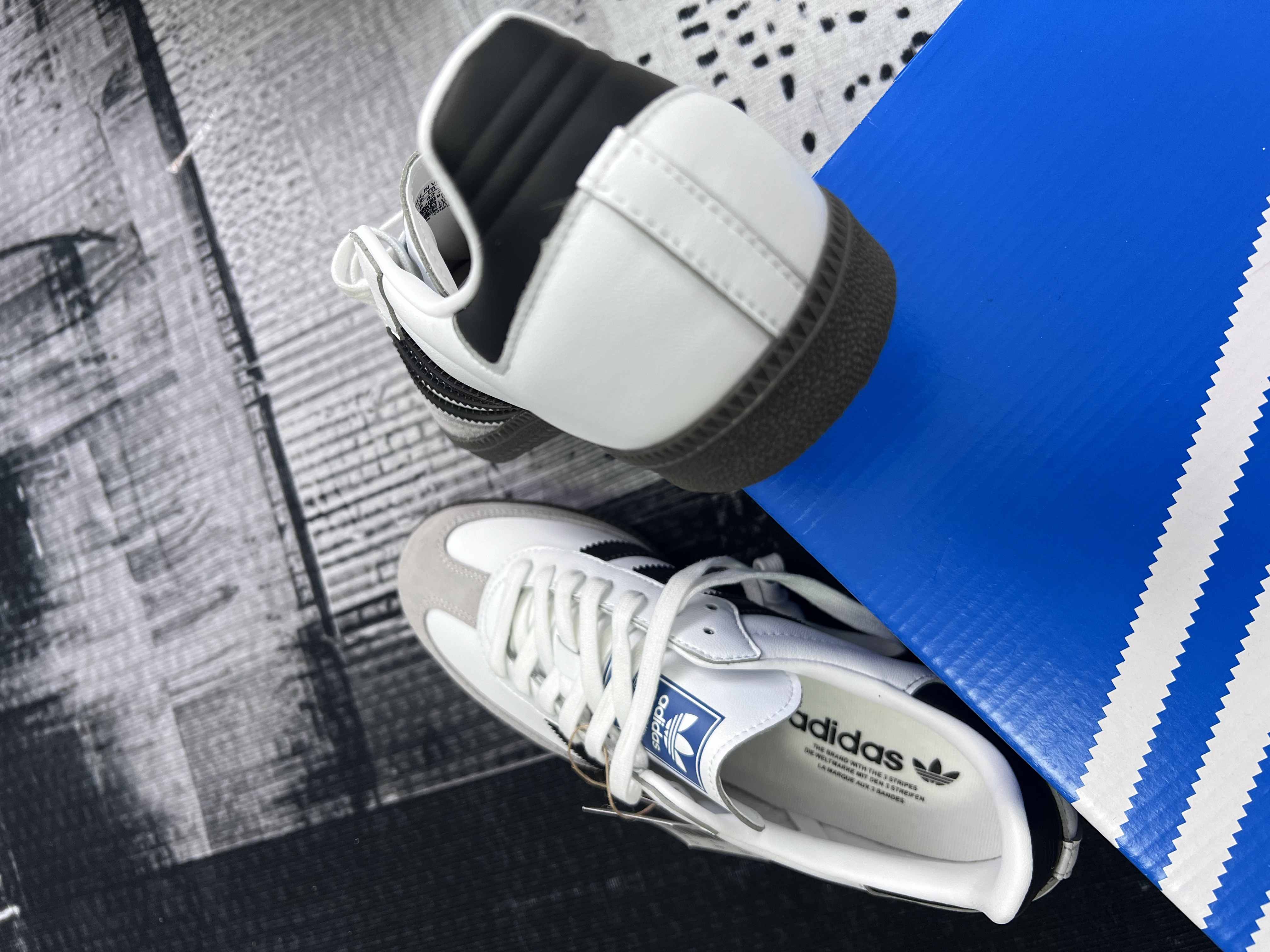 3 (2)_compressed.jpg